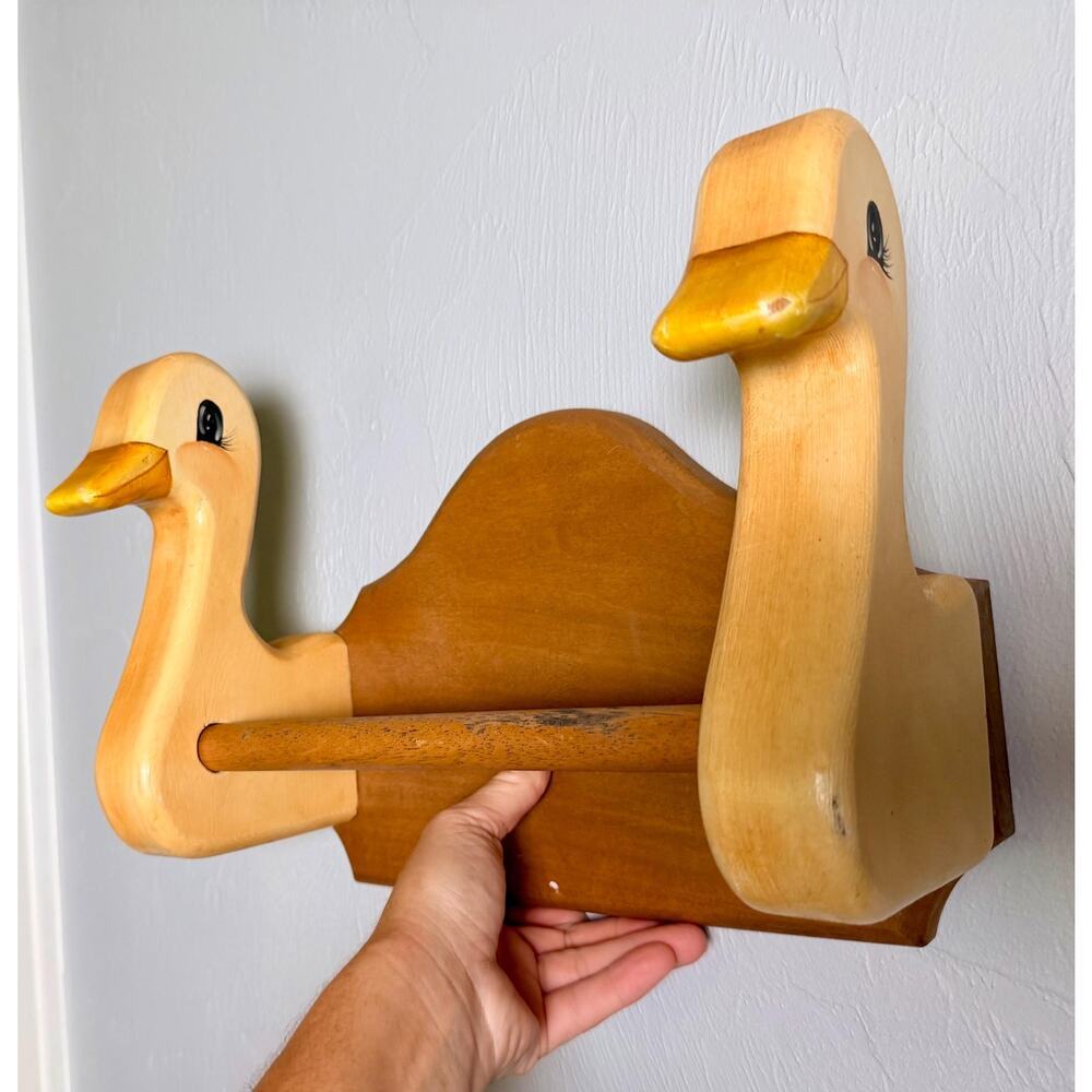 Vintage Wooden Goose Towel Wall Rack | Hand Painted Duck Geese Kitchen Decor - Picture 8 of 16